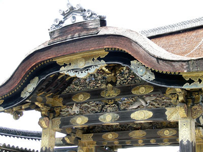 2nd gate roof